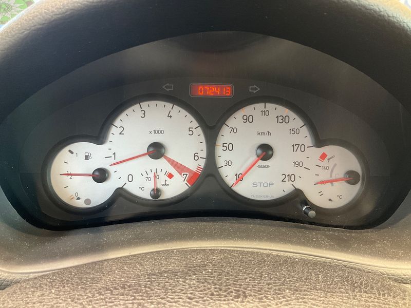 Peugeot 206 1.6 CC Platinum — zdjęcie 4