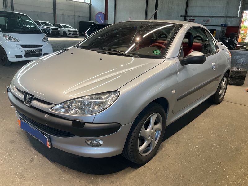 Peugeot 206 1.6 CC Platinum