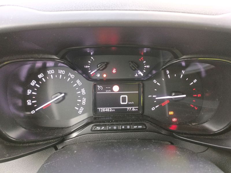 Citroen Berlingo 1.5 Blue-HDi Life Pack M — zdjęcie 12