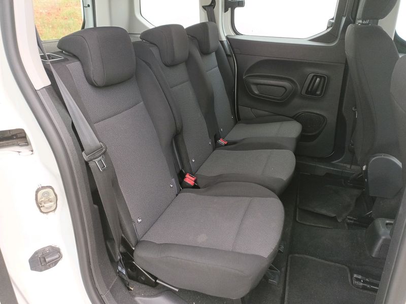 Citroen Berlingo 1.5 Blue-HDi Life Pack M — zdjęcie 13