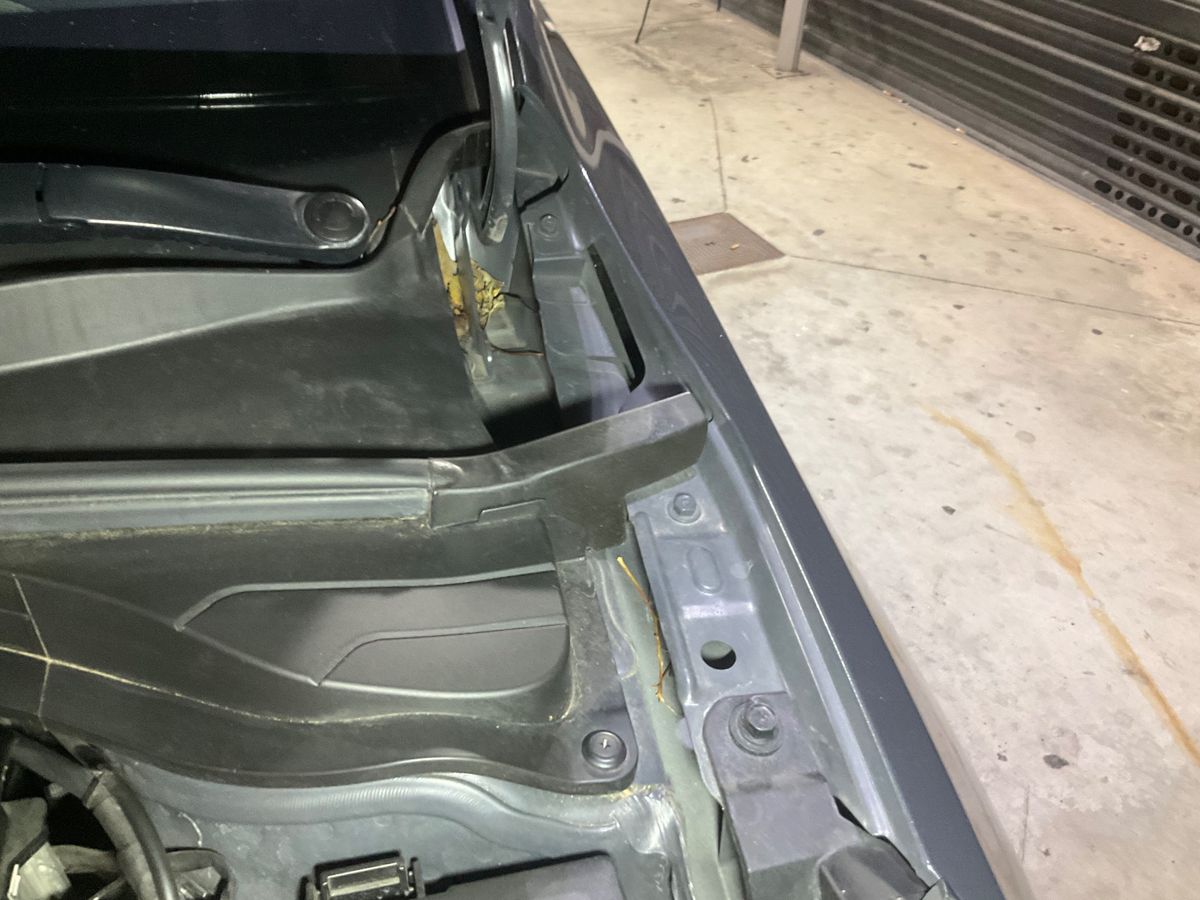 Kia cee'd 2023 — photo 32