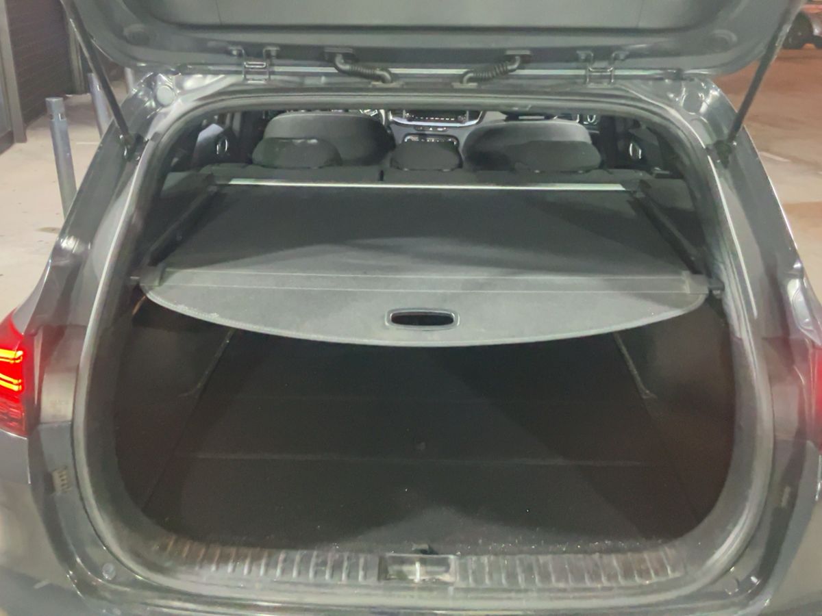 Kia cee'd 2023 — photo 16