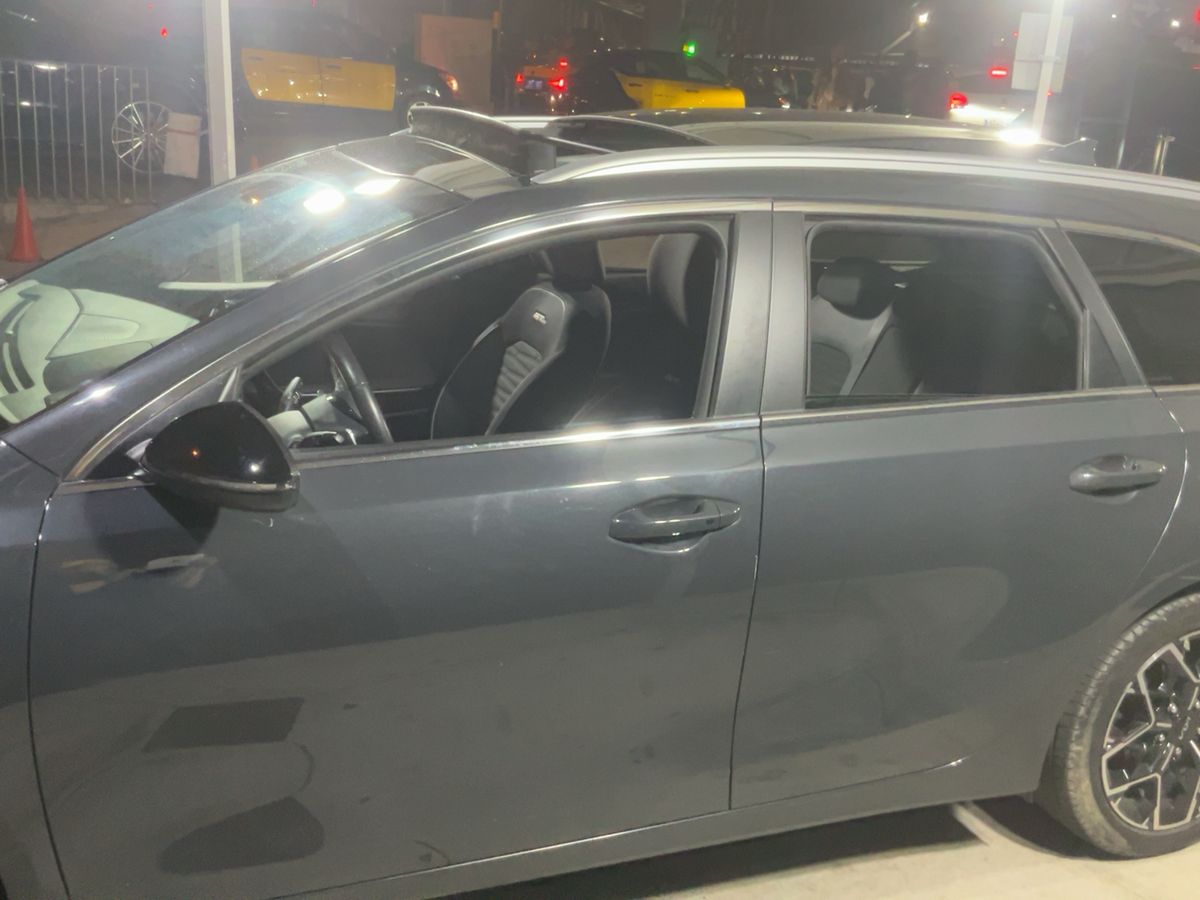 Kia cee'd 2023 — photo 5