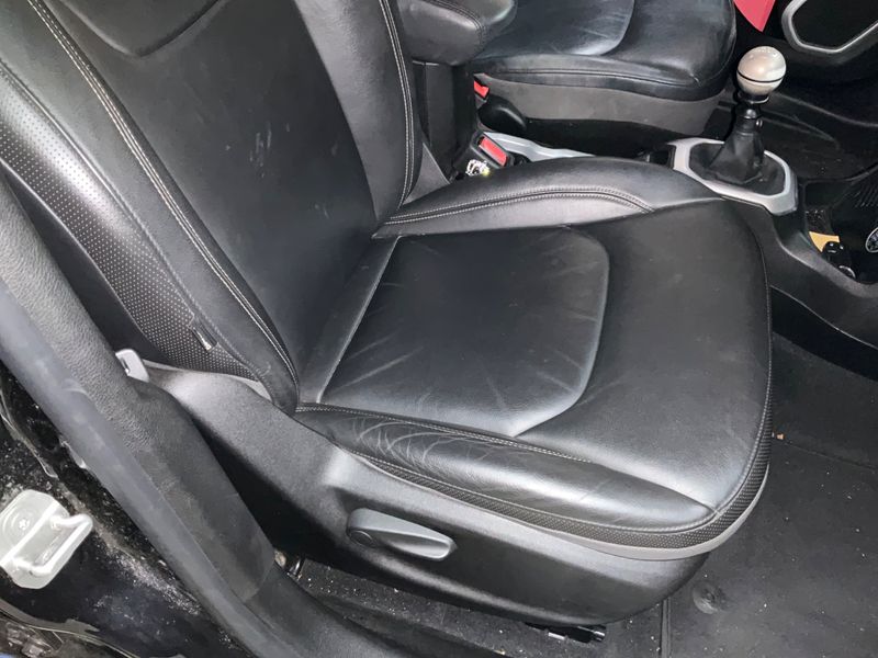 Jeep Renegade 1.4 M-Air Limited FWD 2014 – снимка 34
