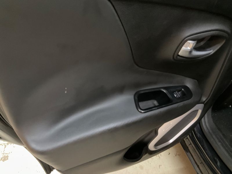 Jeep Renegade 1.4 M-Air Limited FWD 2014 – снимка 33