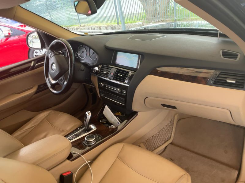 BMW X3 xDrive 20d — zdjęcie 12