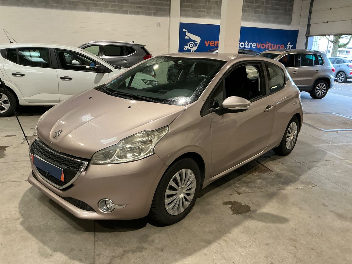 Peugeot 208 1.2 VTi Access