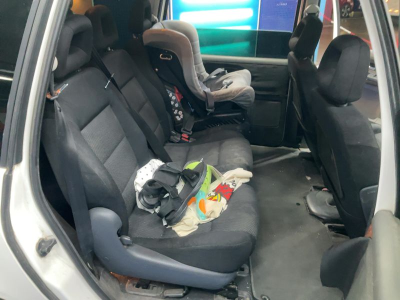 Seat Alhambra 2.0 TDI Sport Plus 2009 – снимка 19