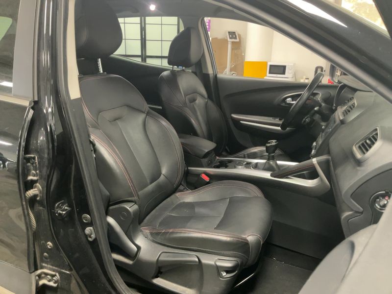 Renault Kadjar 1.6 dCi Energy Black Edition 4x4 2016 – снимка 16