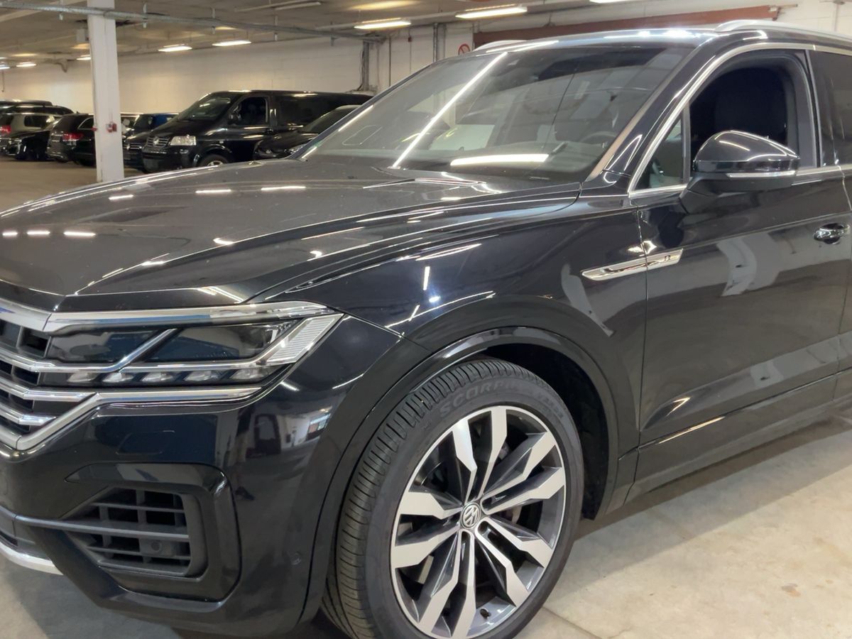Volkswagen Touareg 4.0 TDI R-Line 4Motion