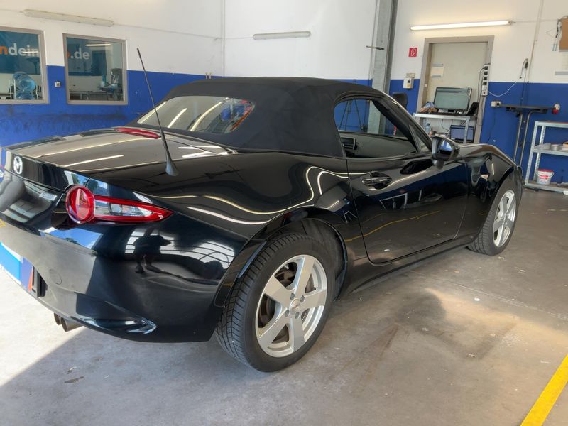 Mazda MX-5 1.5 Prime-Line — zdjęcie 6