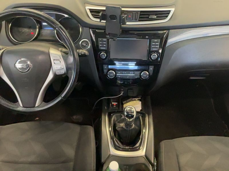 Nissan X-Trail 1.6 dCi Connect 4x4 — zdjęcie 12