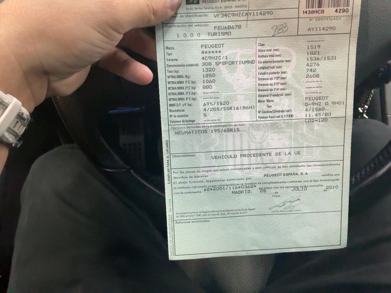 Peugeot 308 1.6 HDi Sportium 2011 – снимка 21