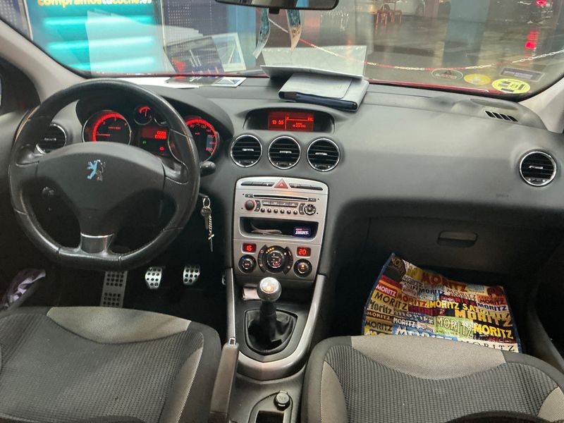 Peugeot 308 1.6 HDi Sportium 2011 – снимка 17