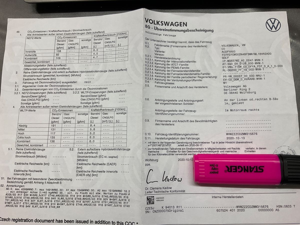 Volkswagen Golf VIII 1.5 eTSI ACT R-Line
