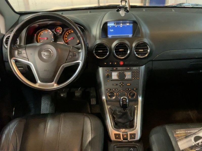 Opel Antara 2.2 CDTI Design Edition 4x4 — zdjęcie 12