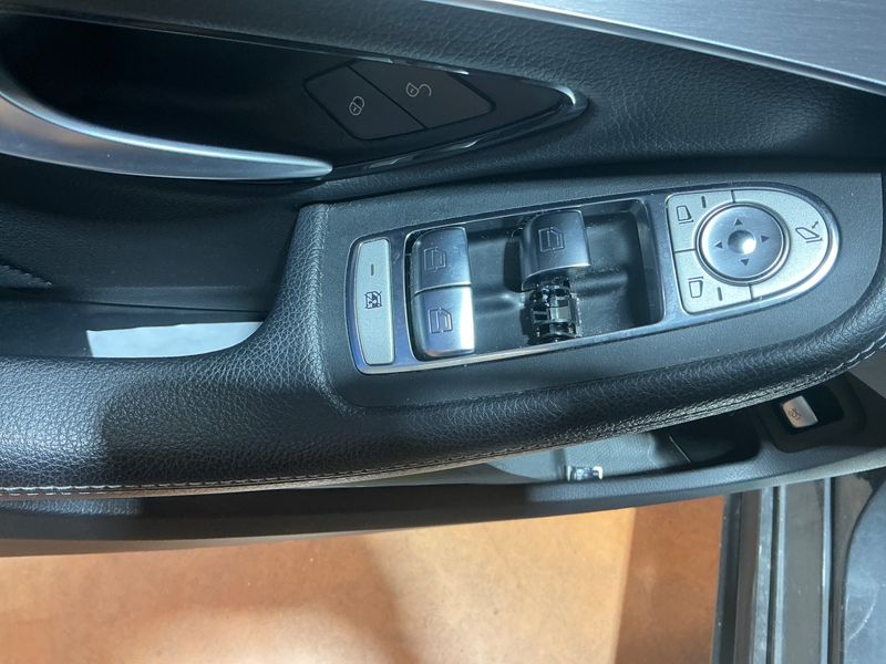 Mercedes-Benz C-Klasse C 300e T AMG Line 2021 – снимка 23