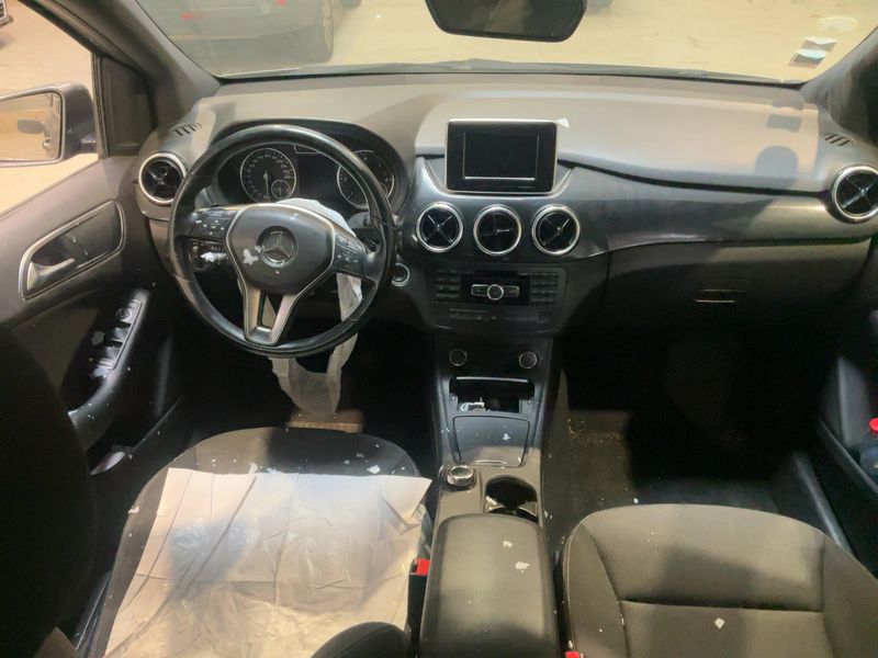 Mercedes-Benz B-Klasse B 180 CDI — zdjęcie 12