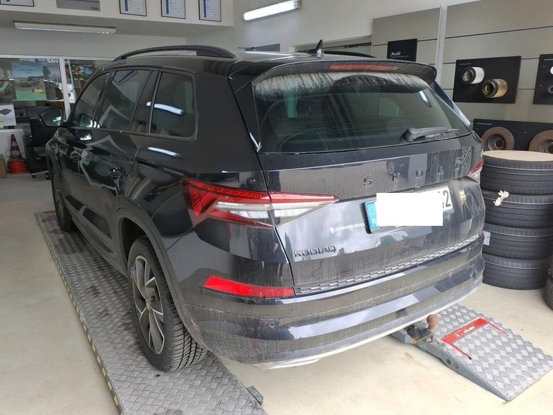 Skoda Kodiaq 2.0 TDI Sportline 4x4 — zdjęcie 3