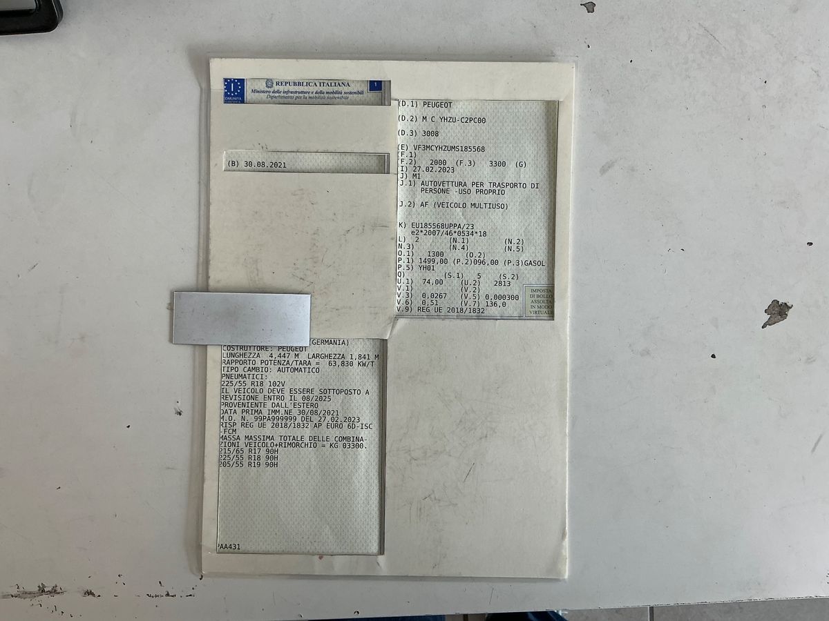 Peugeot 3008 1.5 Blue-HDi GT