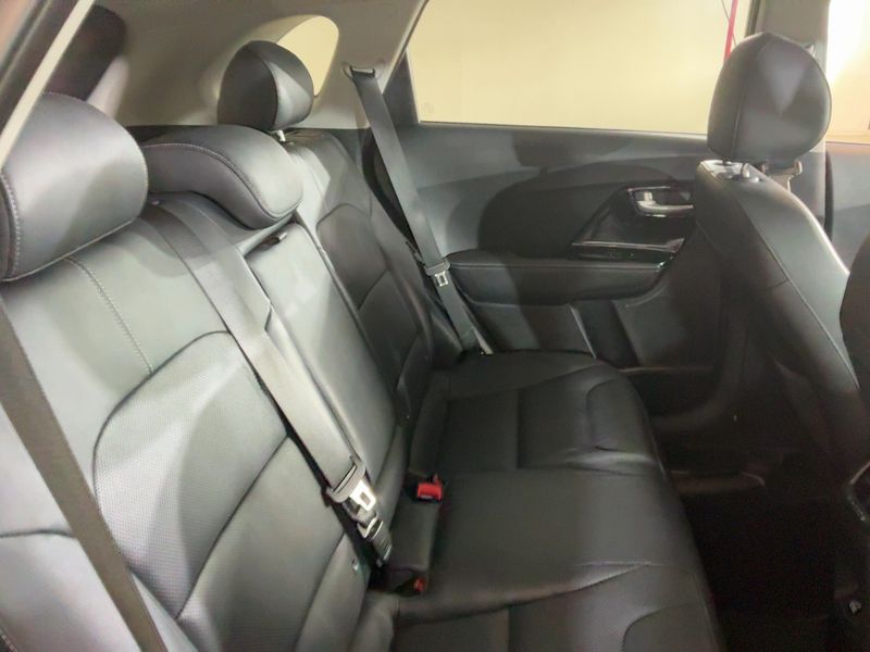 Kia Niro 1.6 Plug-in Hybrid Spirit — zdjęcie 14