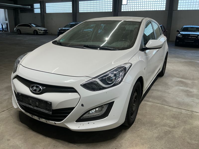 Hyundai i30 1.4 FIFA World Cup Edition 2014 – снимка 1