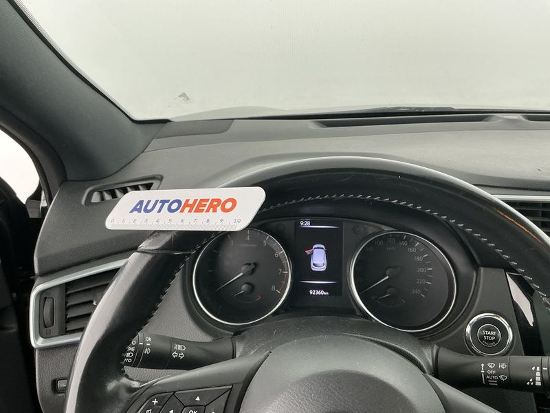 Nissan Qashqai 1.2 Tekna Premium 2018 – снимка 29