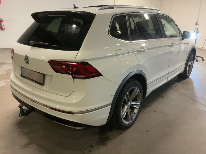 Volkswagen Tiguan Allspace 2.0 TDI Carat — zdjęcie 6