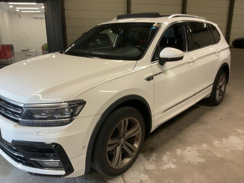 Volkswagen Tiguan Allspace 2.0 TDI Carat — zdjęcie 2