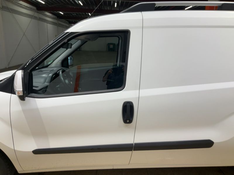 Fiat Doblo 2.0 JTDM SX Maxi Kasten — zdjęcie 4