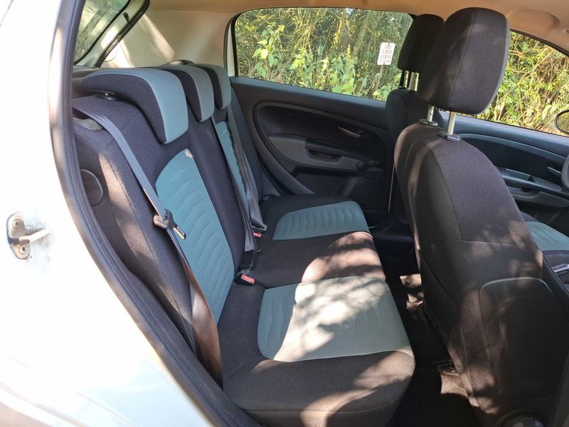 Fiat Grande Punto 1.2 Dynamic — zdjęcie 13