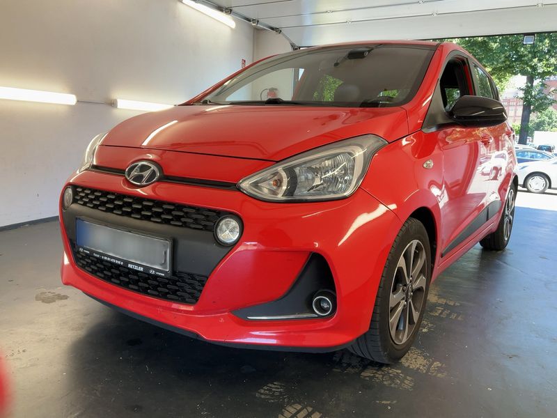 Hyundai i10 1.2 Passion +