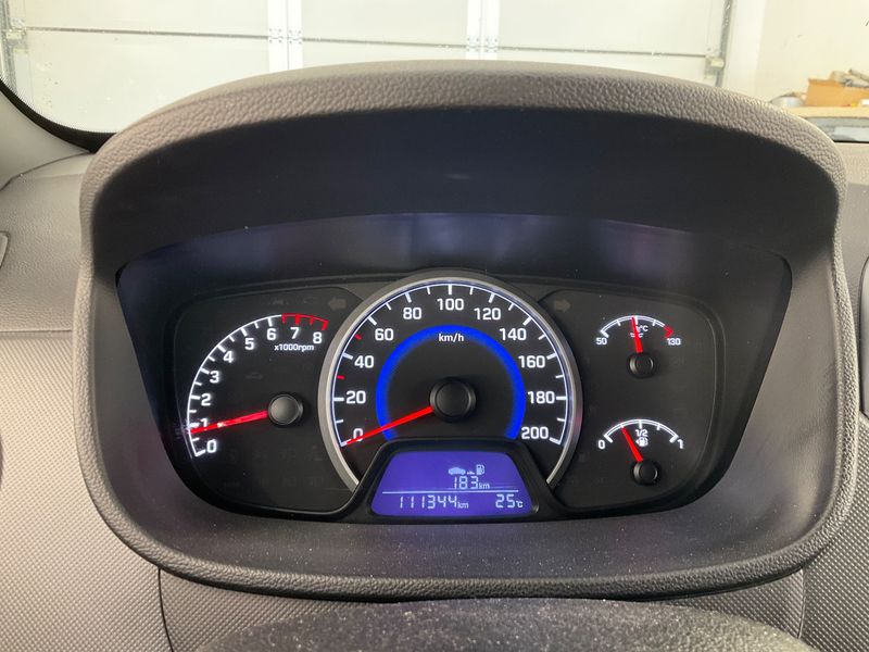 Hyundai i10 1.2 Passion + — zdjęcie 13