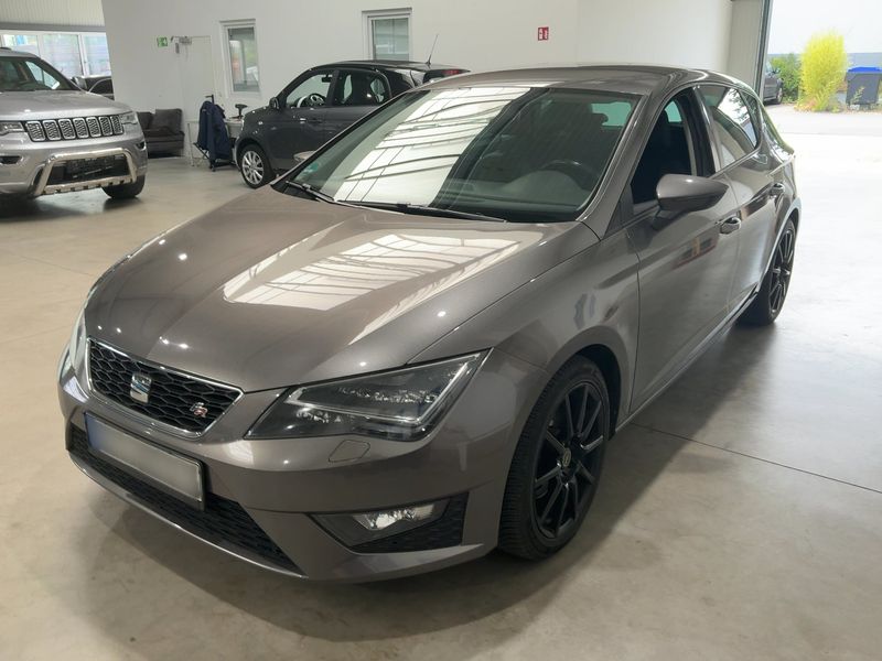Seat Leon 2.0 TDI FR 2016 – снимка 1