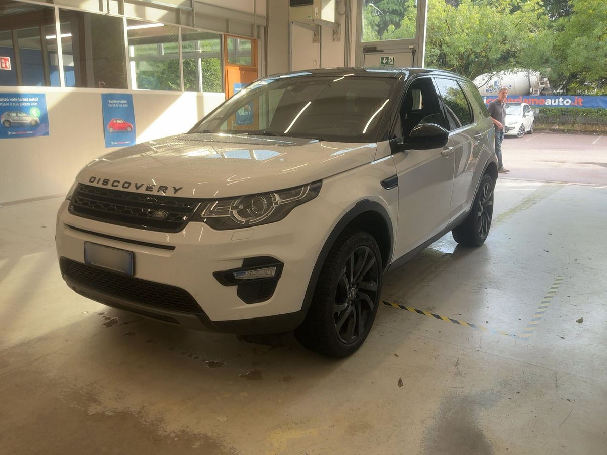 Land Rover 2016
