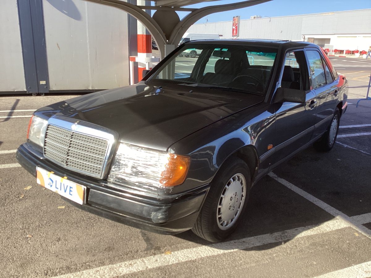 Mercedes-Benz 190/190 1988
