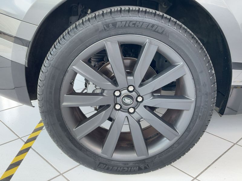 Land Rover Range Rover Velar 2.0 Diesel S R-Dynamic 2019 – снимка 9