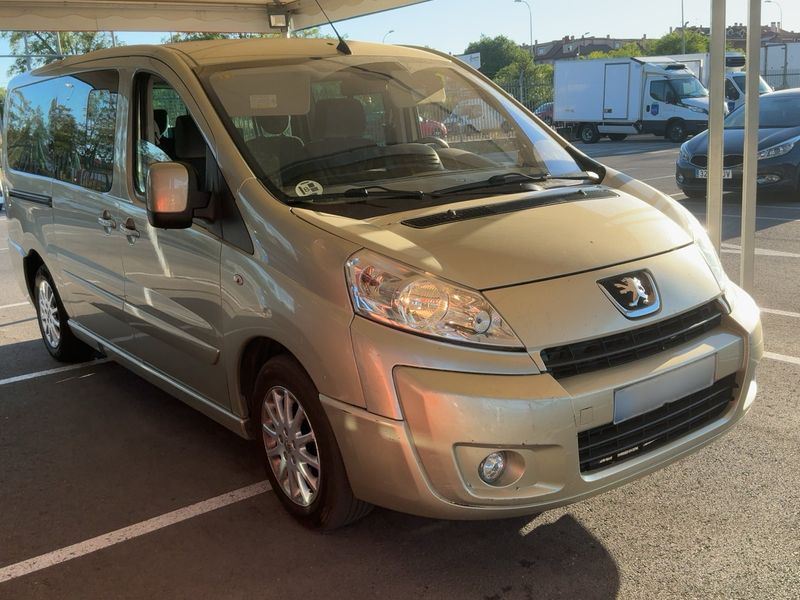 Peugeot Expert 2.0 HDi L2H1 Premium — zdjęcie 8