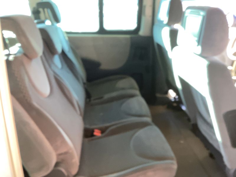 Peugeot Expert 2.0 HDi L2H1 Premium — zdjęcie 14