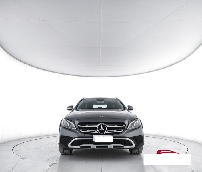 Mercedes-Benz E-Klasse All-Terrain E 220 d All-Terrain 4Matic Business Sport — zdjęcie 8