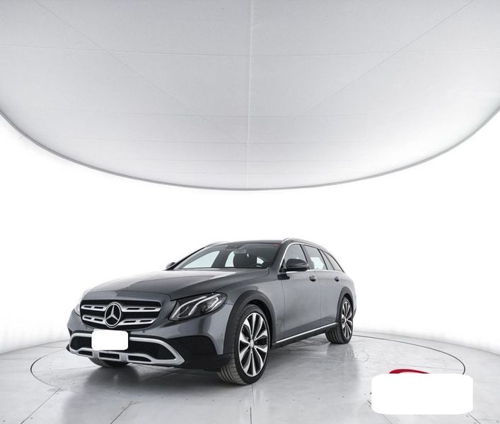 Mercedes-Benz E-Klasse All-Terrain E 220 d All-Terrain 4Matic Business Sport — zdjęcie 1