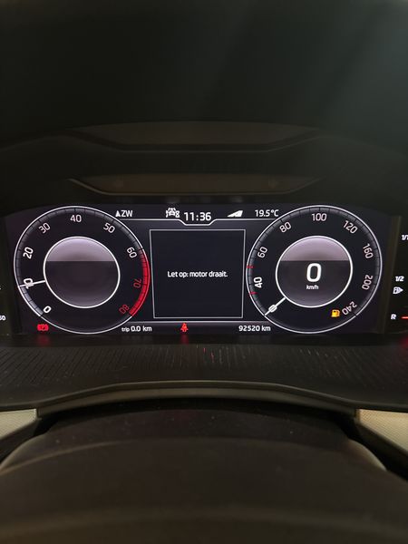 Skoda Kamiq 1.0 TSI Ambition — zdjęcie 12