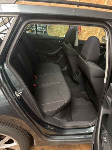 Skoda Kamiq 1.0 TSI Ambition — zdjęcie 14