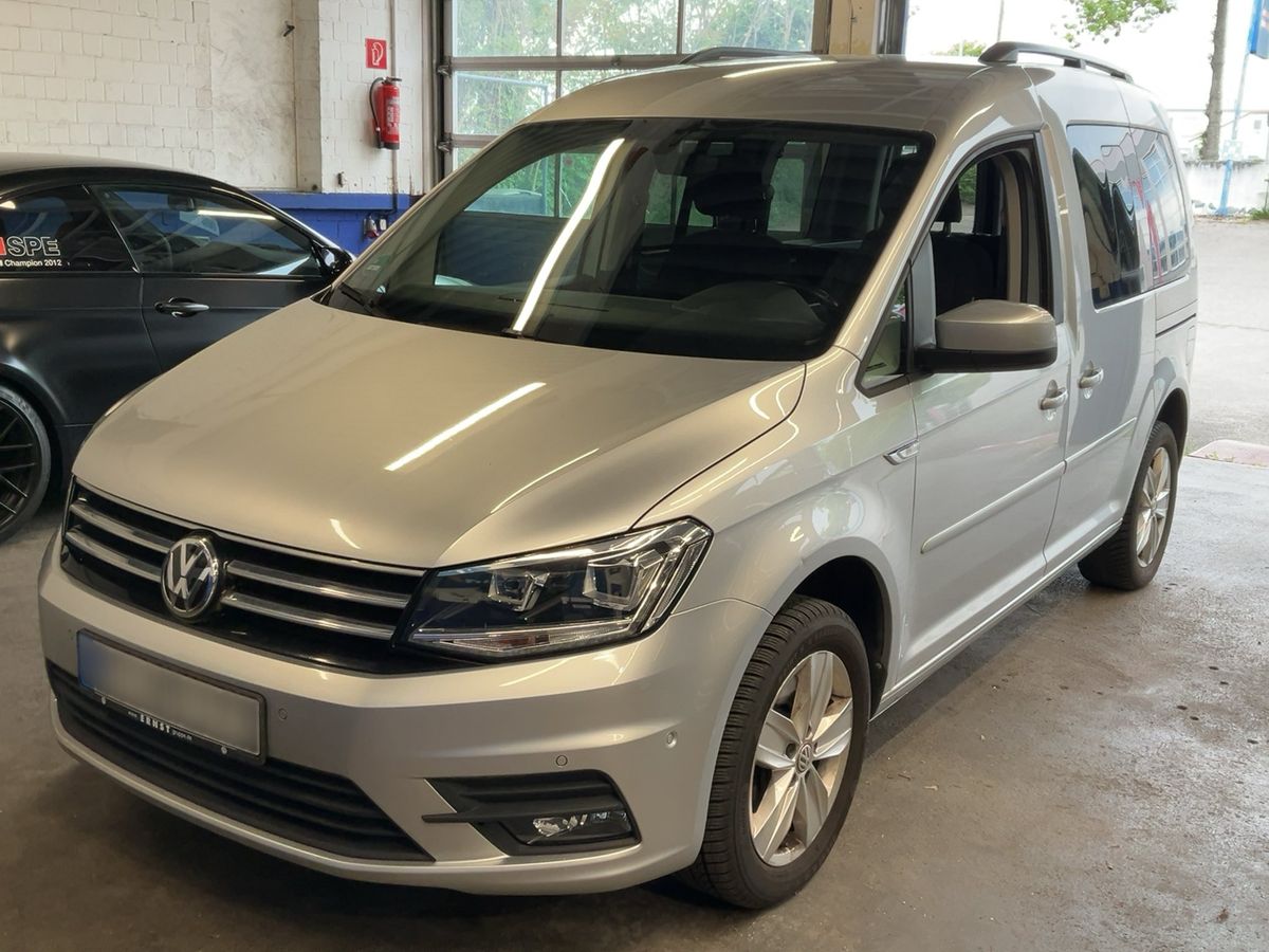 Volkswagen Caddy 2019 — photo 1