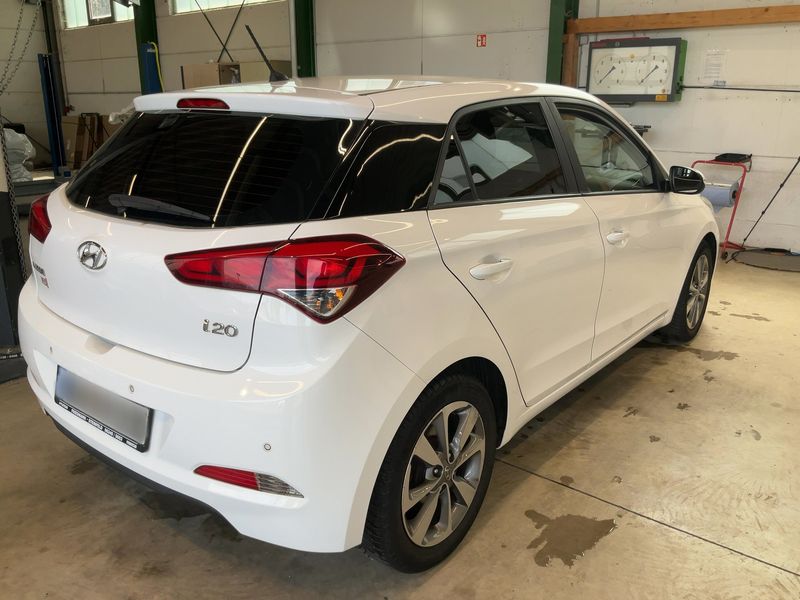 Hyundai i20 1.2 YES! — zdjęcie 6