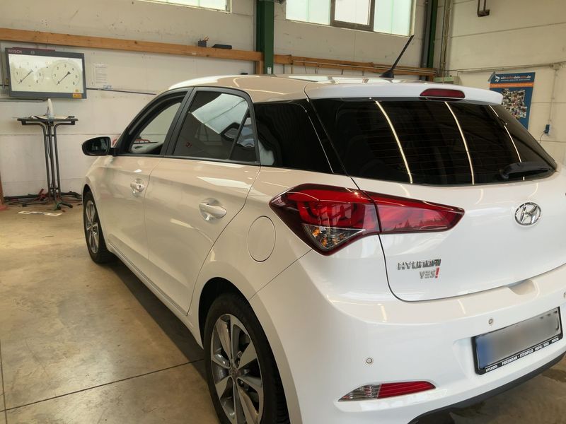 Hyundai i20 1.2 YES! — zdjęcie 3