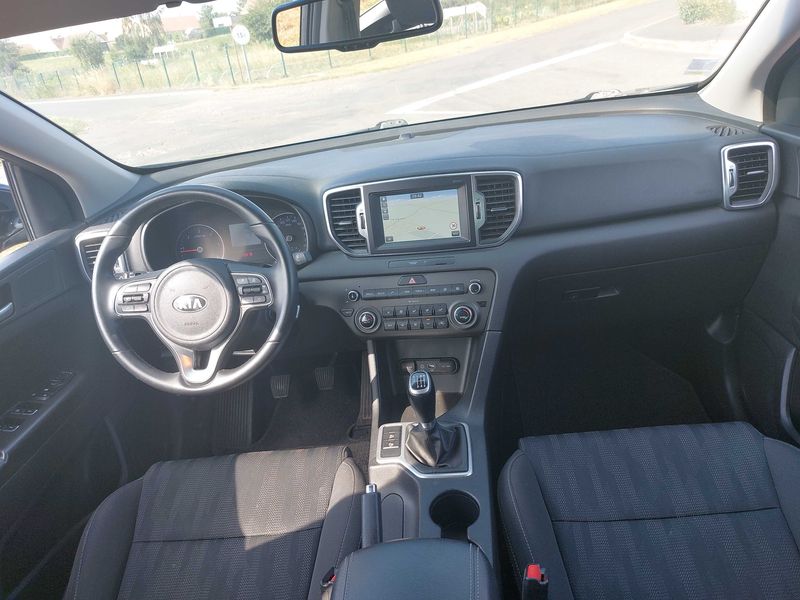 Kia Sportage 1.7 CRDi Active 2WD — zdjęcie 11