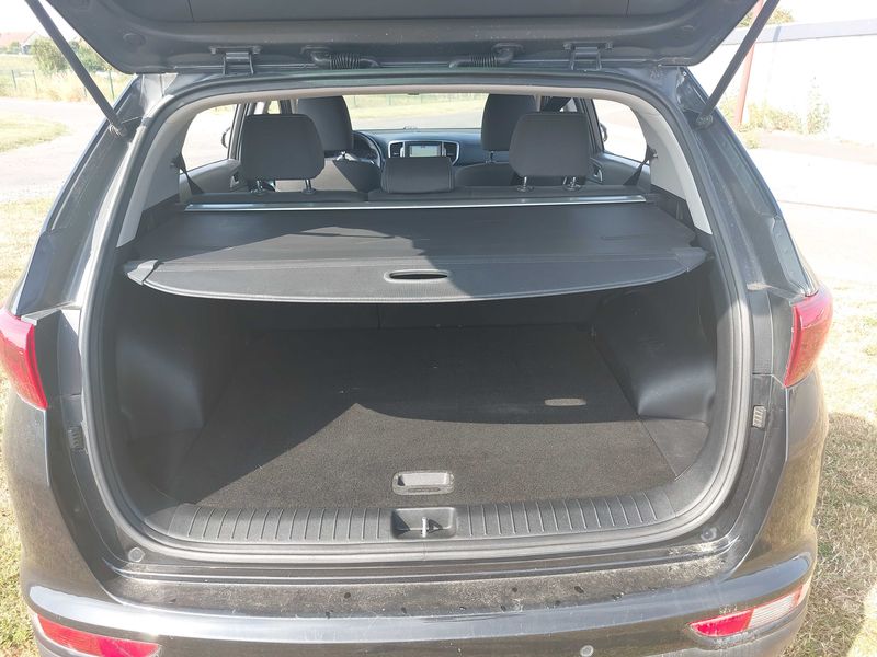Kia Sportage 1.7 CRDi Active 2WD — zdjęcie 9