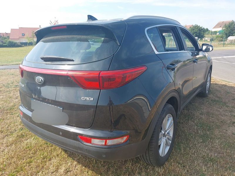 Kia Sportage 1.7 CRDi Active 2WD — zdjęcie 5