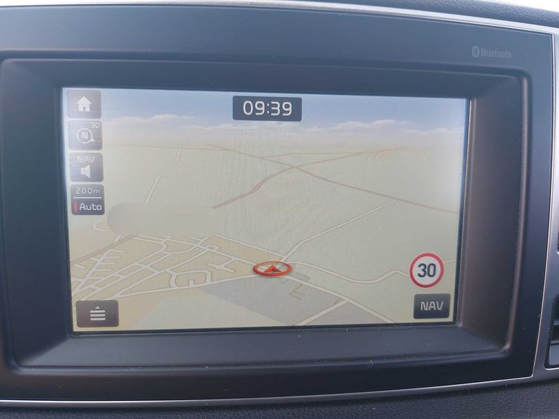 Kia Sportage 1.7 CRDi Active 2WD — zdjęcie 13